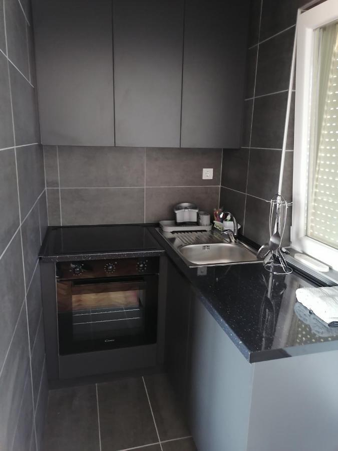 Grey Apartment Ochryda Zewnętrze zdjęcie