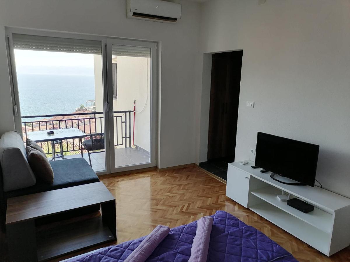 Grey Apartment Ochryda Zewnętrze zdjęcie
